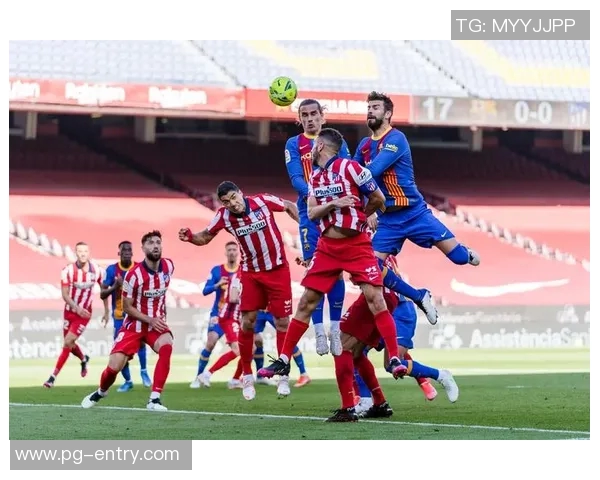 西甲激战：里昂狂胜巴萨5-1神扑瞬间点燃全场激情