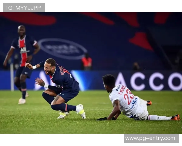 巴黎圣日耳曼与切尔西友谊赛战平数据分析揭示比赛精彩瞬间