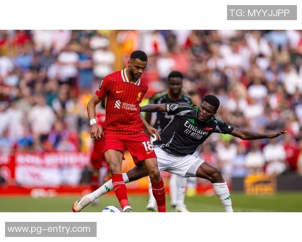 意甲焦点战：利物浦与阿森纳激战成平局帽子戏法引爆全场激情