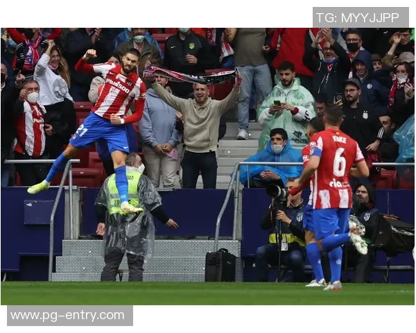 中超激情对决巴黎圣日耳曼大胜马竞帽子戏法引发全场狂欢