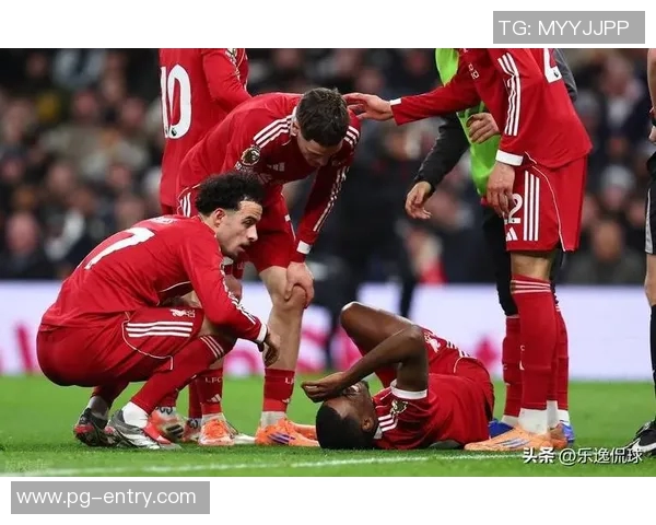 西甲激战：利物浦与热刺战成平局神奇扑救成比赛焦点